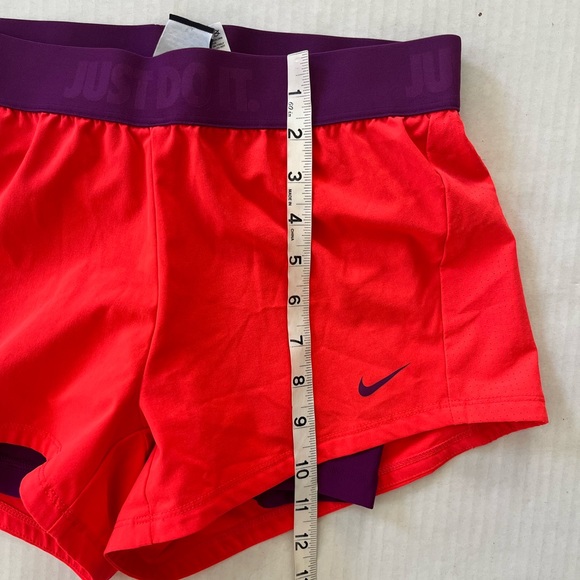 Nike DriFit shorts with inner liner shorts size small pink purple - Picture 8 of 8